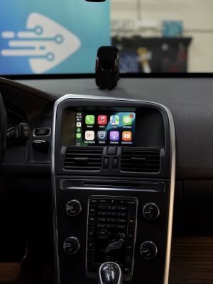 Volvo S60 S80 V60 V70 V40 XC60 XC70 Apple Carplay Android Auto integration
