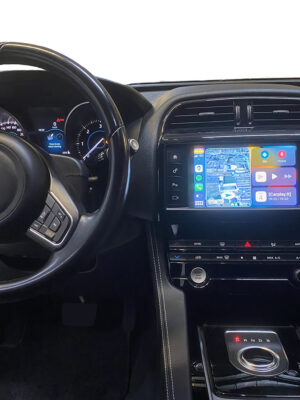 Jaguar F-Pace 1000×1000