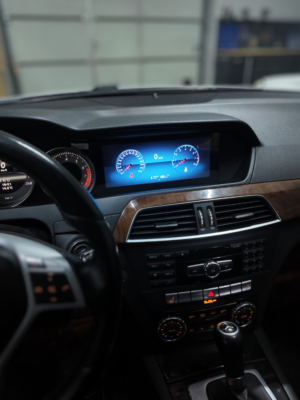Mercedes digital cluster display on android multimedia screen