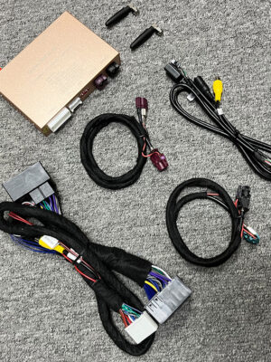 Modulio rinkinys skirtas Alfa Romeo Giulia Stelvio automobiliui suteikiantis Apple Carplay ir Android Auto funkcijas