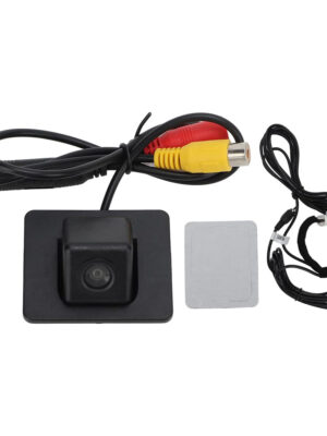 Mazda 3 rear view camera for original screen (3)