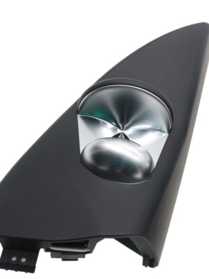 Mercedes speaker side photo