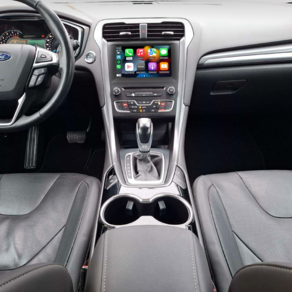 originalioje multimedijoje Apple Carplay vaizdas ir Android Auto funkcija Ford automobilyje