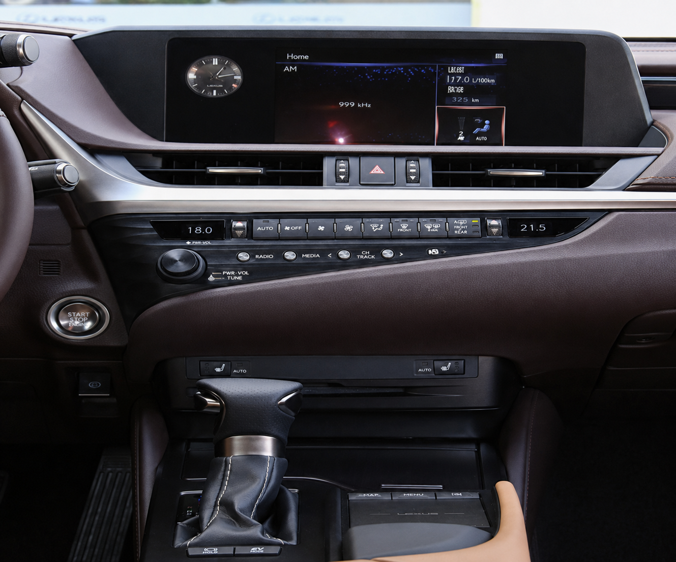 Suderinama Lexus ES 2018–2020 m. originali 8 colių multimedijos sistema