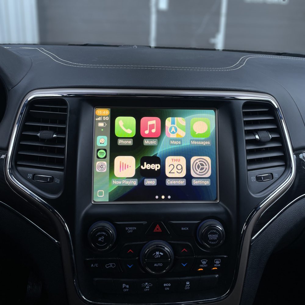 Jeep-Apple-Carplay-module-2-scaled