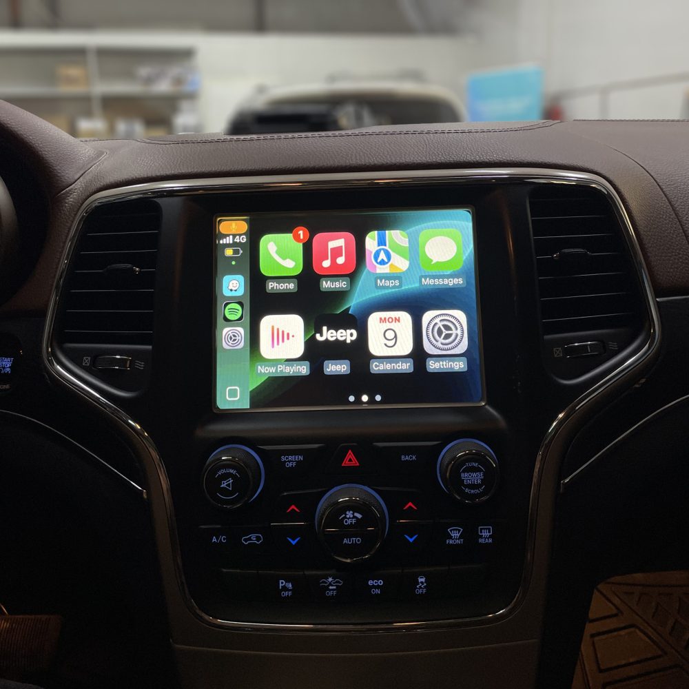 Jeep-Apple-Carplay-module-scaled